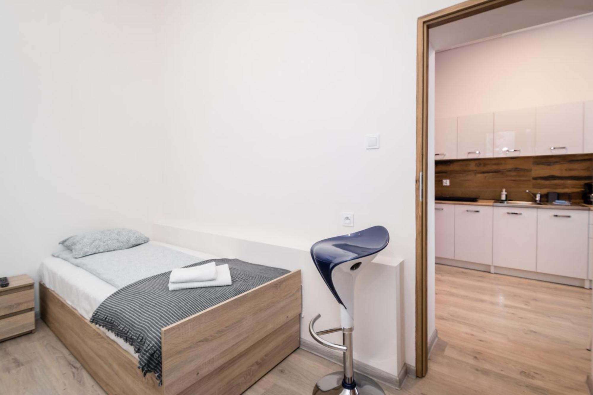 Jm Rooms Lubicz II Krakau Exterior foto